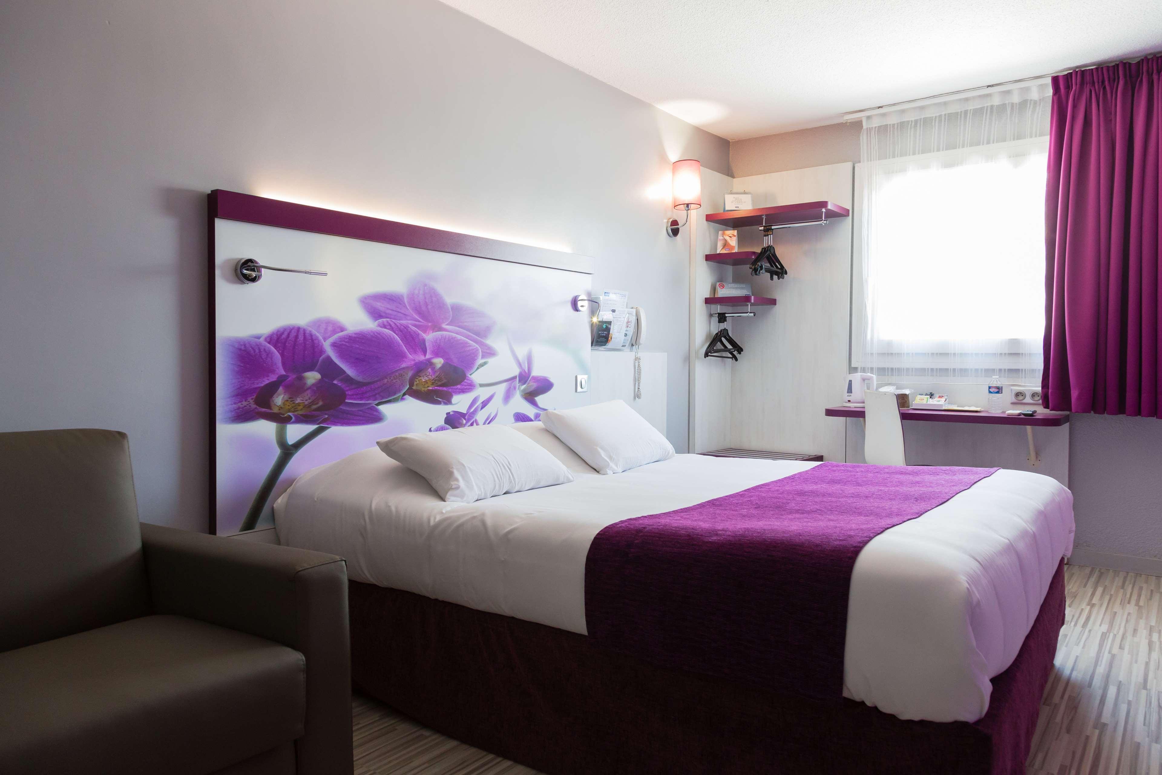 Kyriad Sud - A709 Hotel