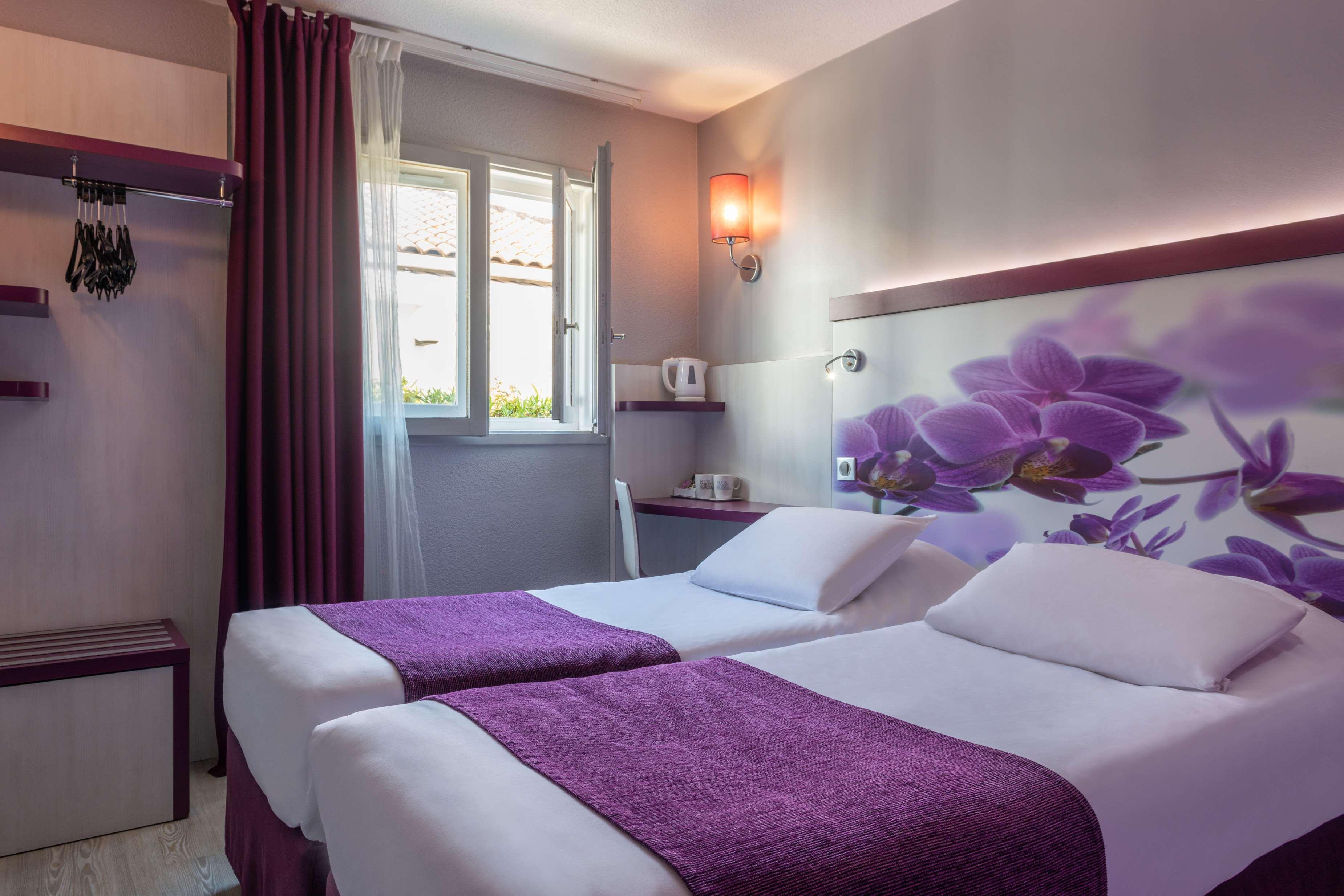 Kyriad Sud - A709 Hotel