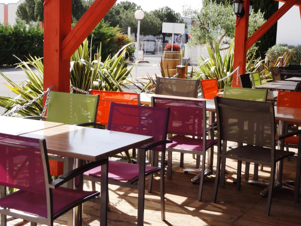 Kyriad Sud - A709 Hotel 3*